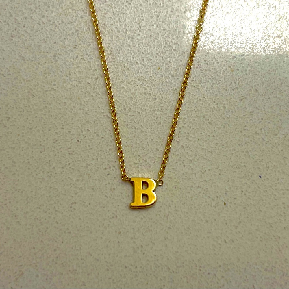 Phoenix Roze Tiny "B" Necklace. 16 inches, yellow gold, perfect condition - Picture 1 of 1